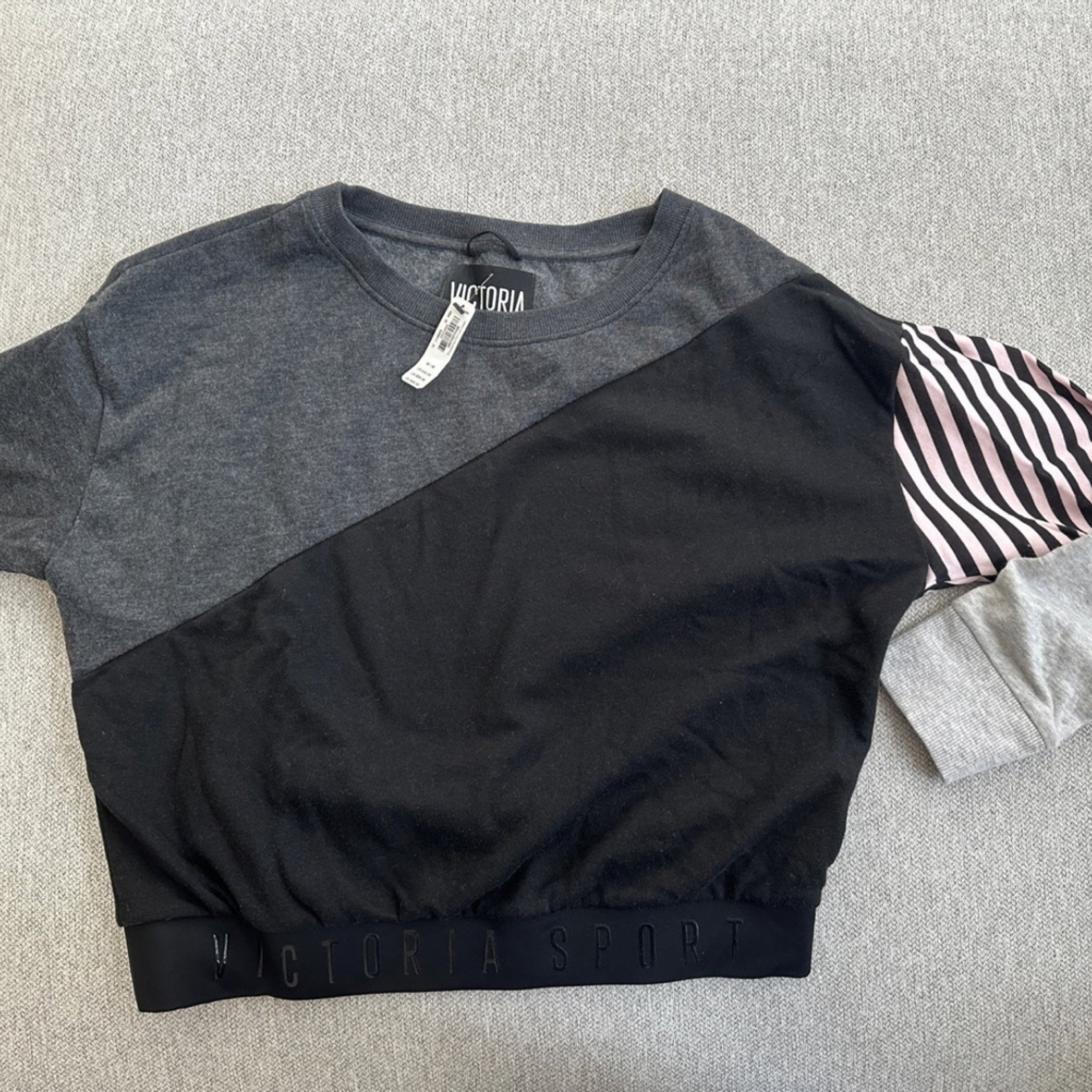 Brand New Vs Pink Sweatshirt